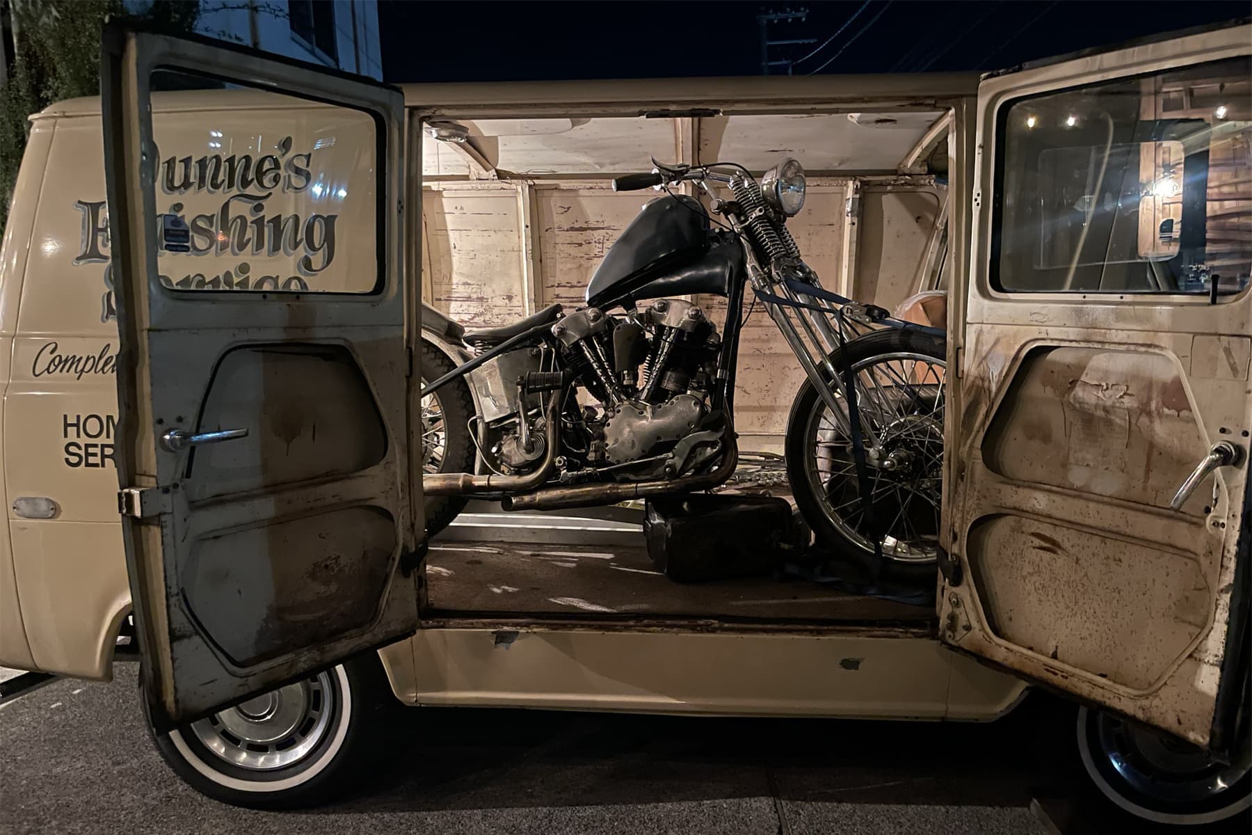 ford_econoline_07.jpg